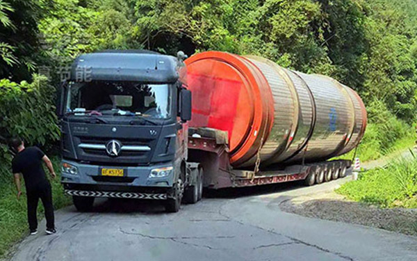 真節(jié)能酒糟烘干機(jī)運(yùn)輸現(xiàn)場(chǎng)